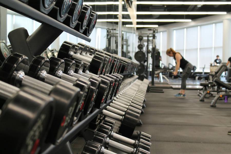 Free weights inside the gym